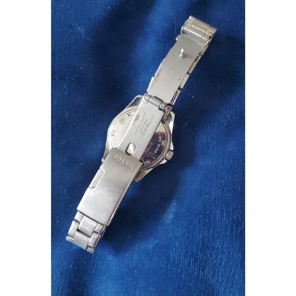 Fossil Watch Women Silver Tone Round White Dial Date Needs Battery 7" Wrist - Picture 5 of 6